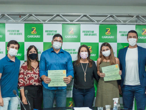 Prefeitura de Caruaru premia servidores que se destacaram no serviço de Ouvidoria em 2021