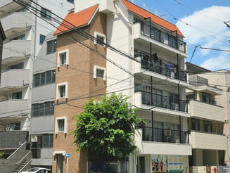 日暮里　共同住宅の再生