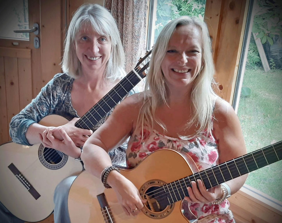 CARISA Guitar duo
