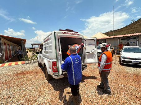 locação de ambulância para obras
