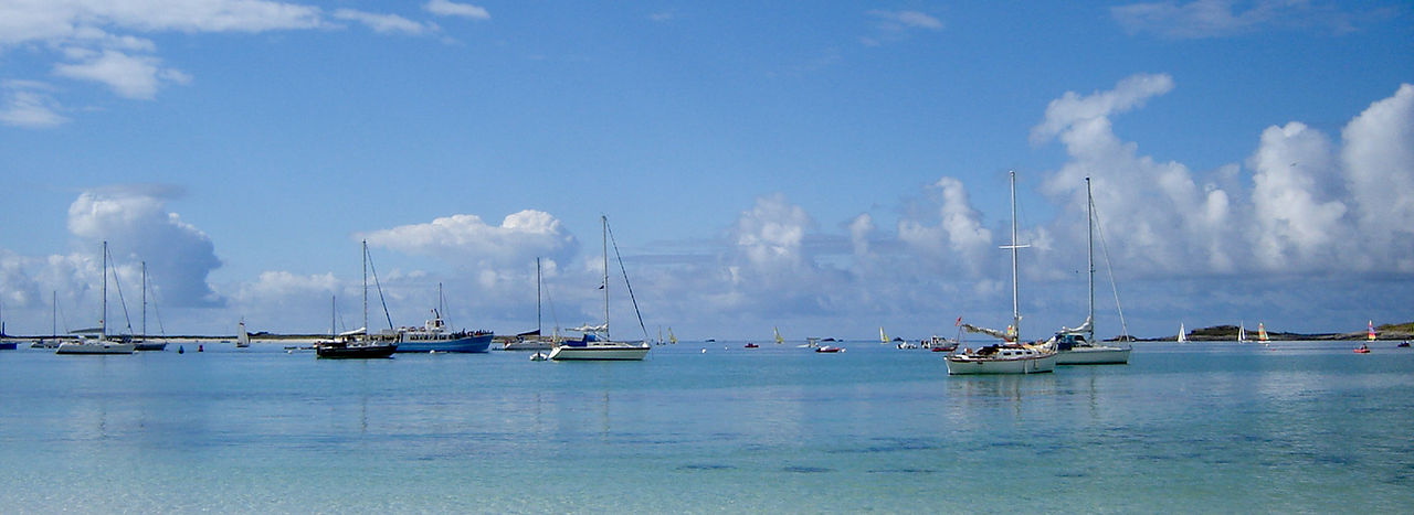 Archipel des Glénans- au mouillage
