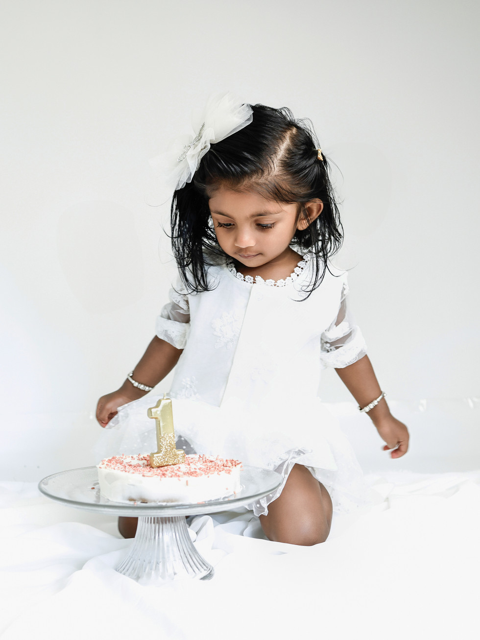 Greenwich CT Cake Smash Photographer | Ilona Musial Photography