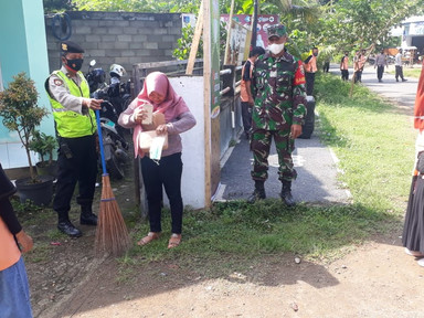 Demi Memutus Mata Rantai Covid-19, Pemdes Taman Baru Gelar Operasi Yustisi