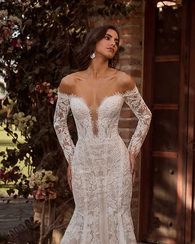 Wedding dress with Sleeves