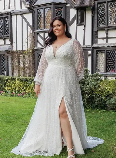 plus sized wedding dress Doncaster.webp