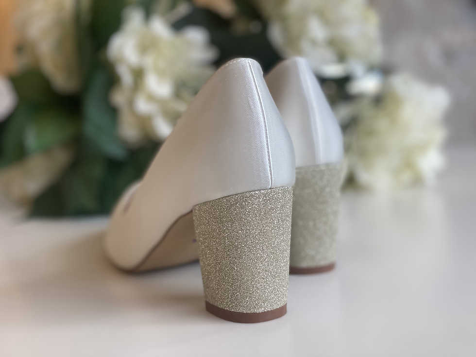 Thumbnail: Wedding shoes, block heel, comfortable wedding shoes