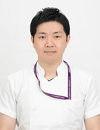 順天堂大学医学部　精神医学講座（メンタルクリニック）　准教授　高山　敏樹