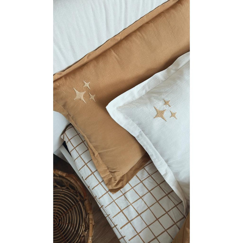 Miniature : Parure de lit en coton lavé, motif étoiles camel, taille M, 80 cm x 100 cm