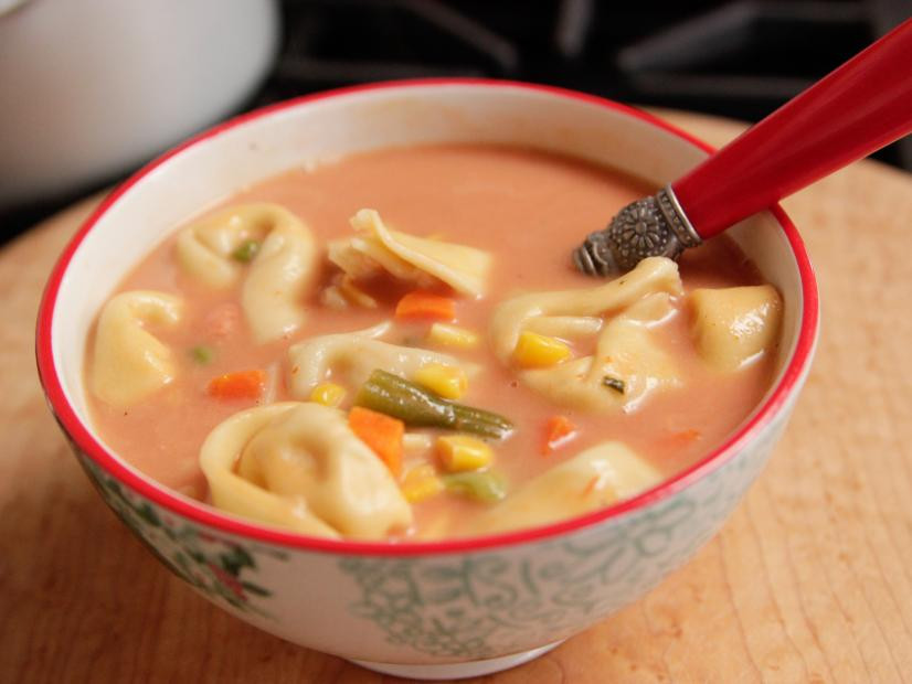 pioneer woman veggie tortellini soup recipe