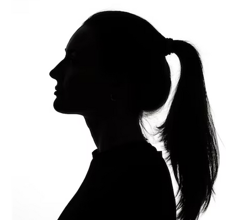 Silhouette femme.png