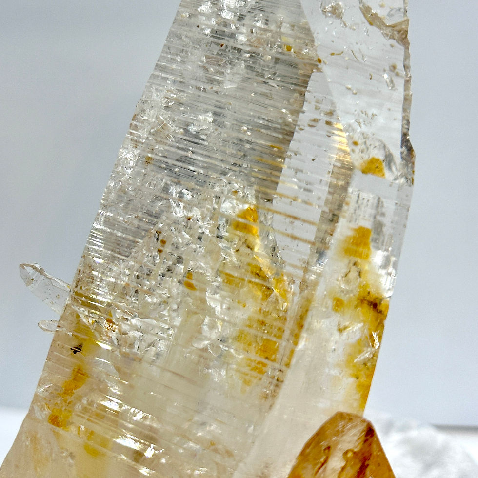 Thumbnail: Peña Blanca Lemurian Seed Quartz Crystal