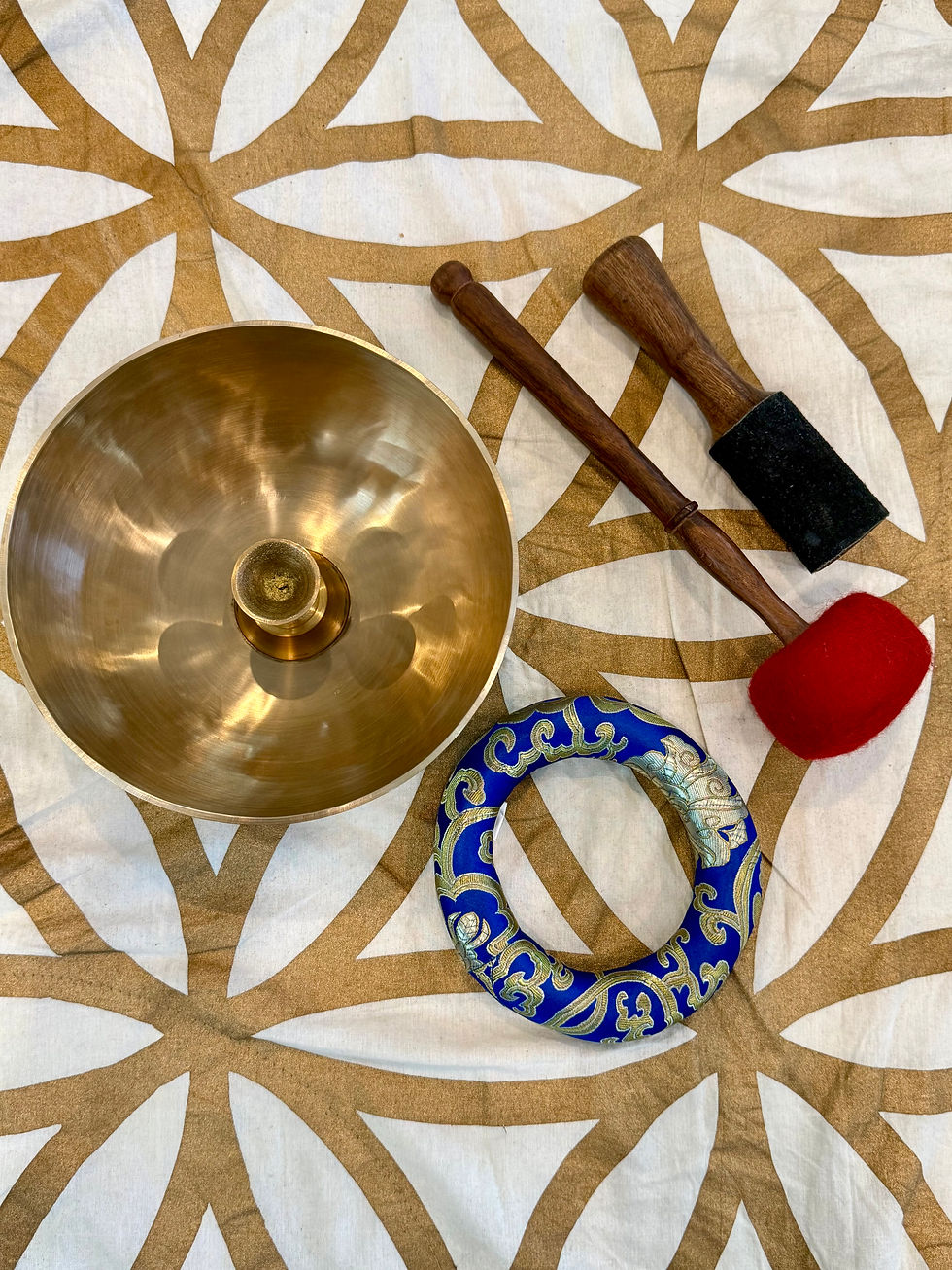 Thumbnail: 8" Brass Therapy Bowl