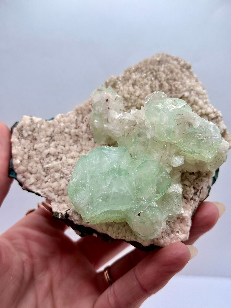 Thumbnail: Green Apophyllite  with Stilbite