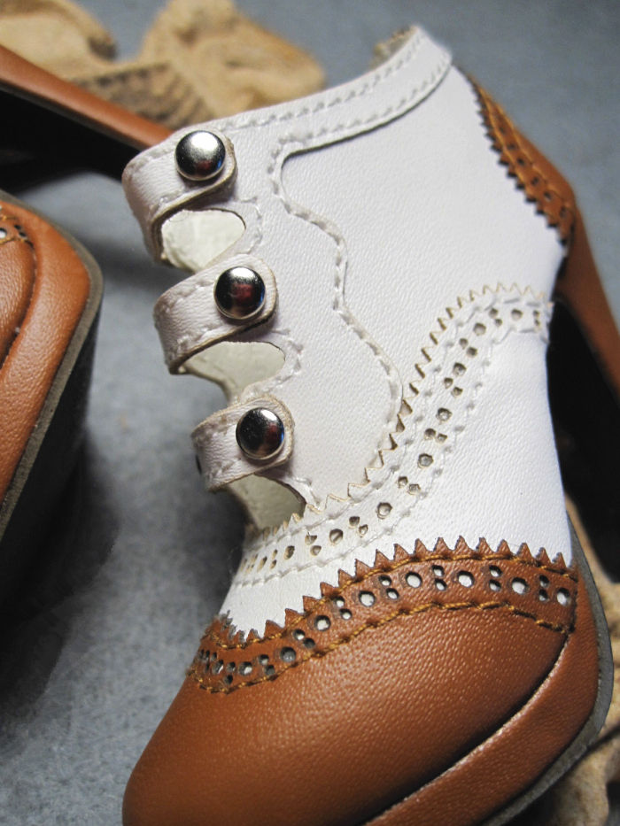 Thumbnail: 1/3 BJD shoes classic brown & white oxford shoes