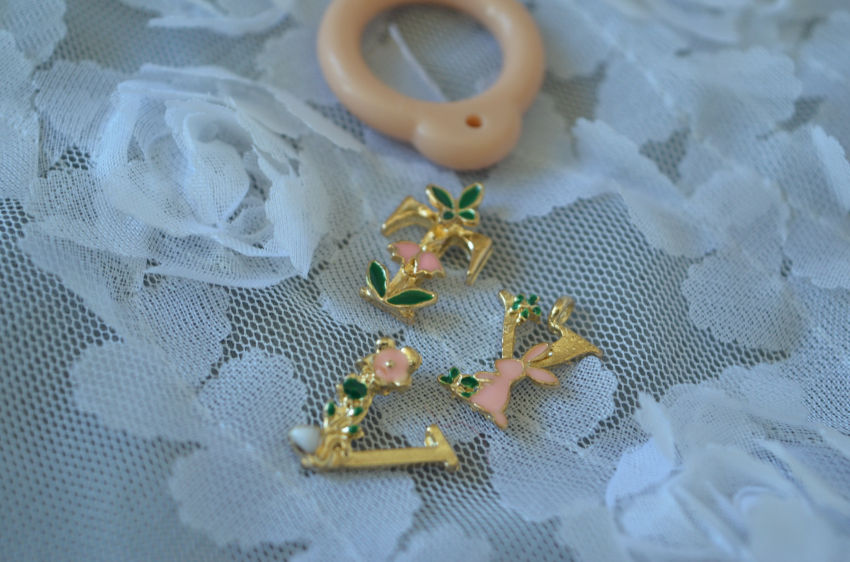 Thumbnail: letters A-Z Blythe pull ring noble metal 26 name letter