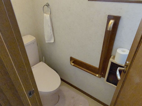 西東京市東町　F邸　補助手すり工事