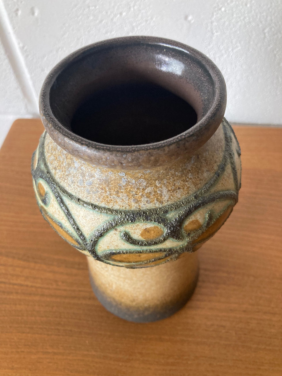 Thumbnail: East German Vase 