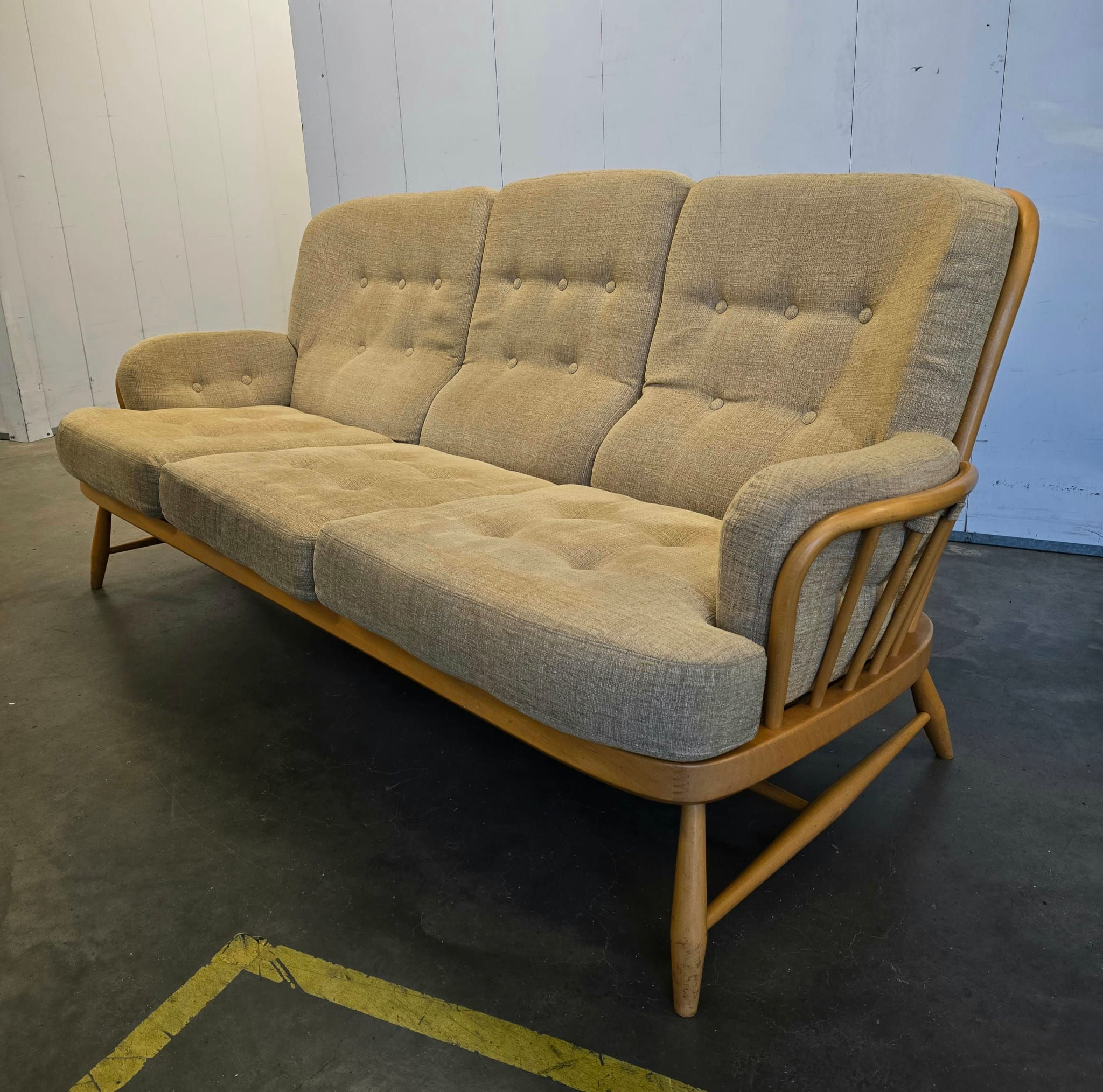 Ercol Jubilee 3 Seater Sofa