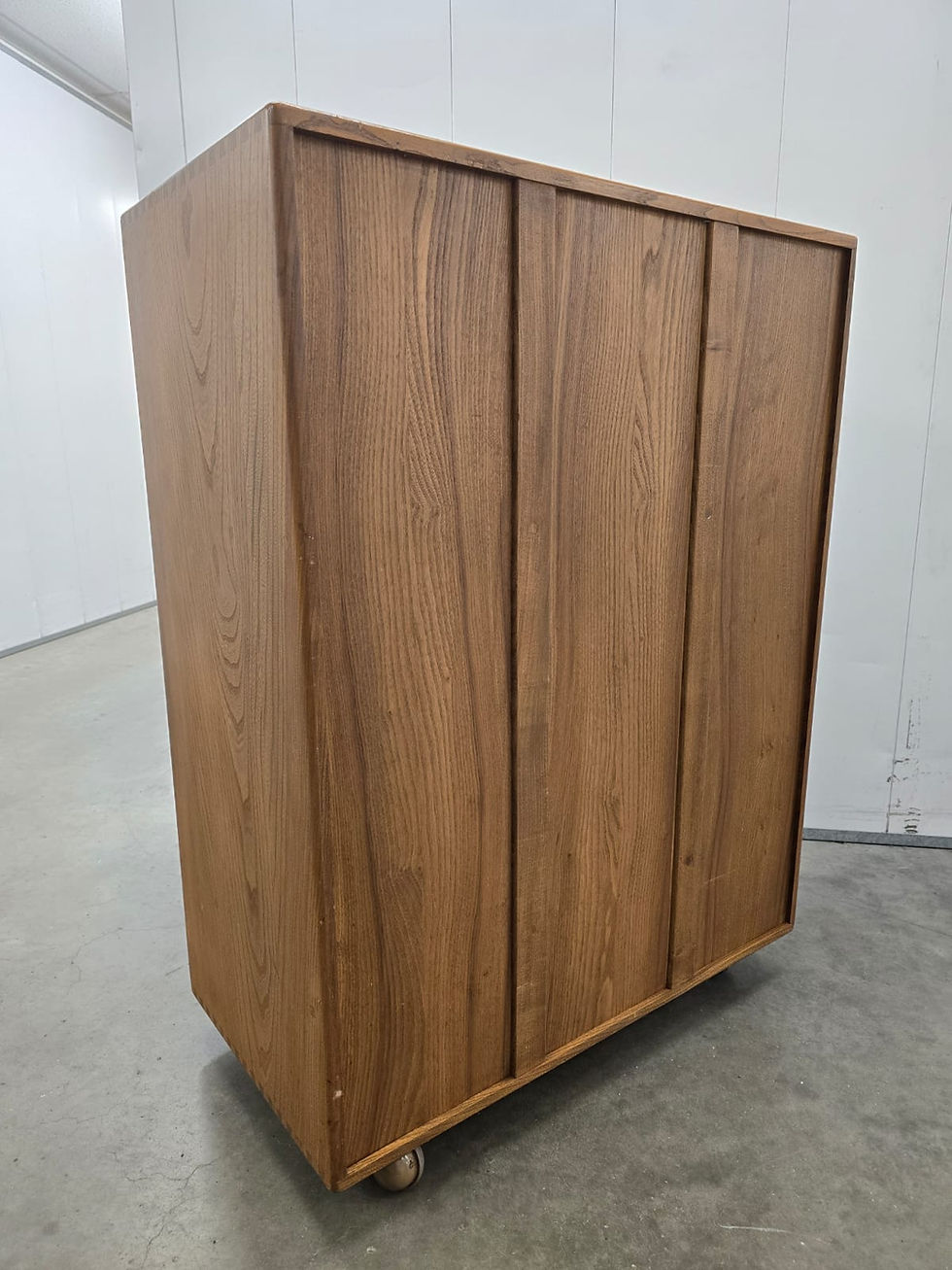 Thumbnail: Ercol Windsor 469 Serving Cabinet