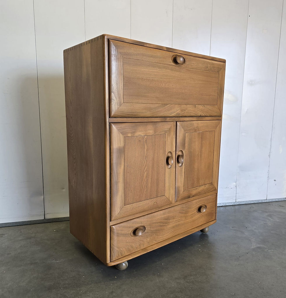 Thumbnail: Ercol Windsor 469 Serving Cabinet