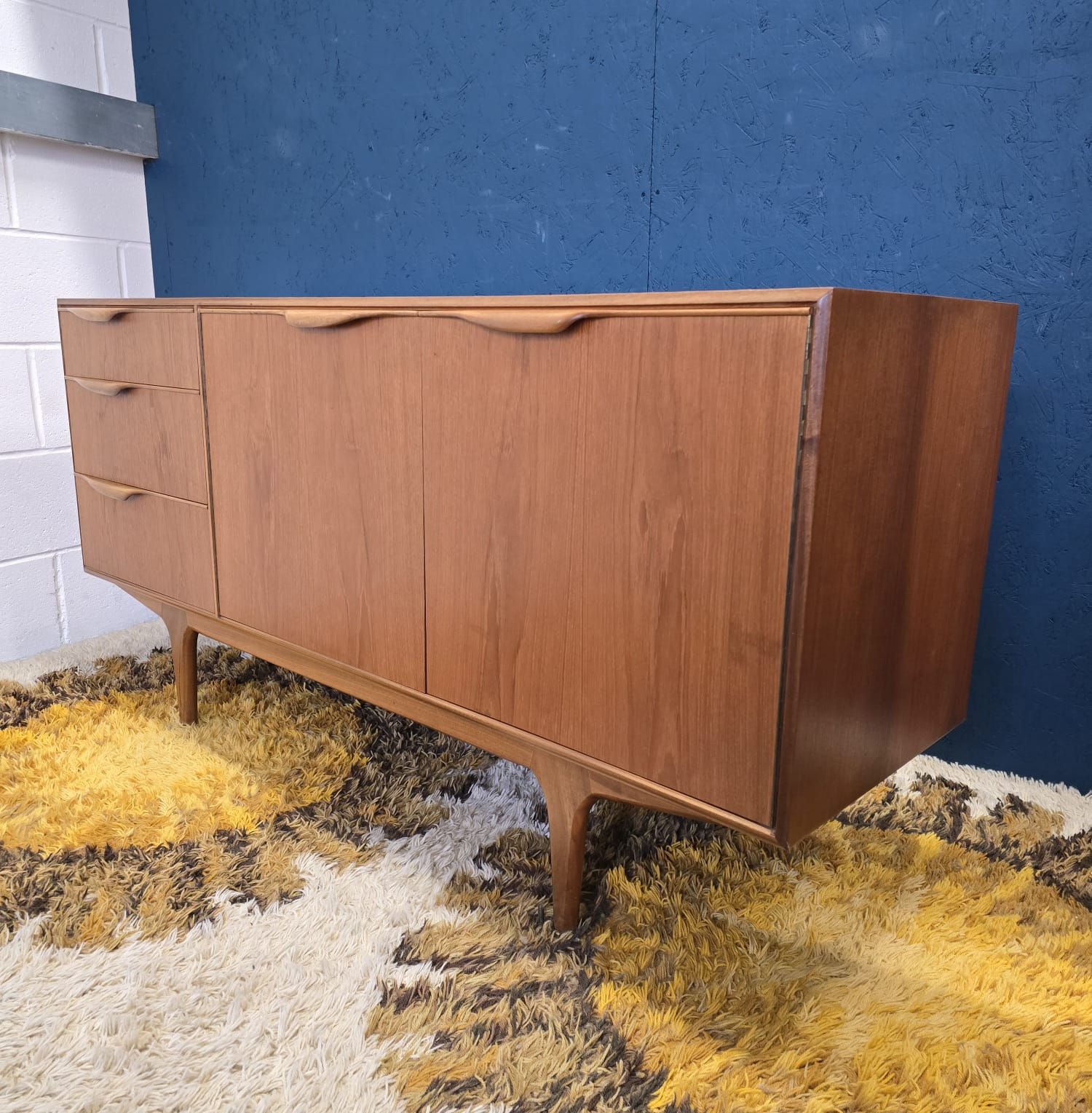 McIntosh Dunvegan Sideboard