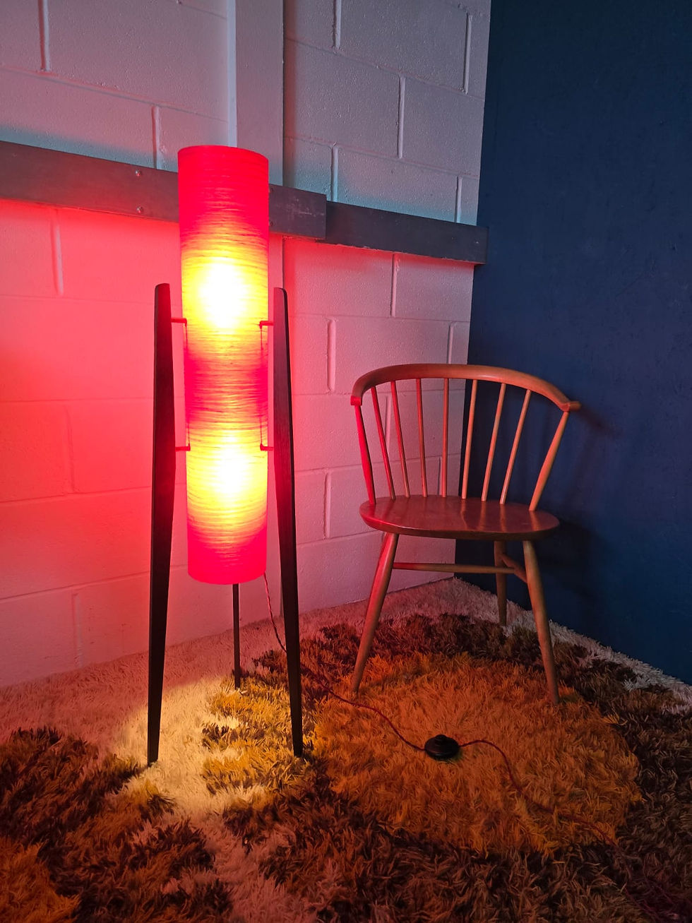 Thumbnail: Red Rocket Lamp
