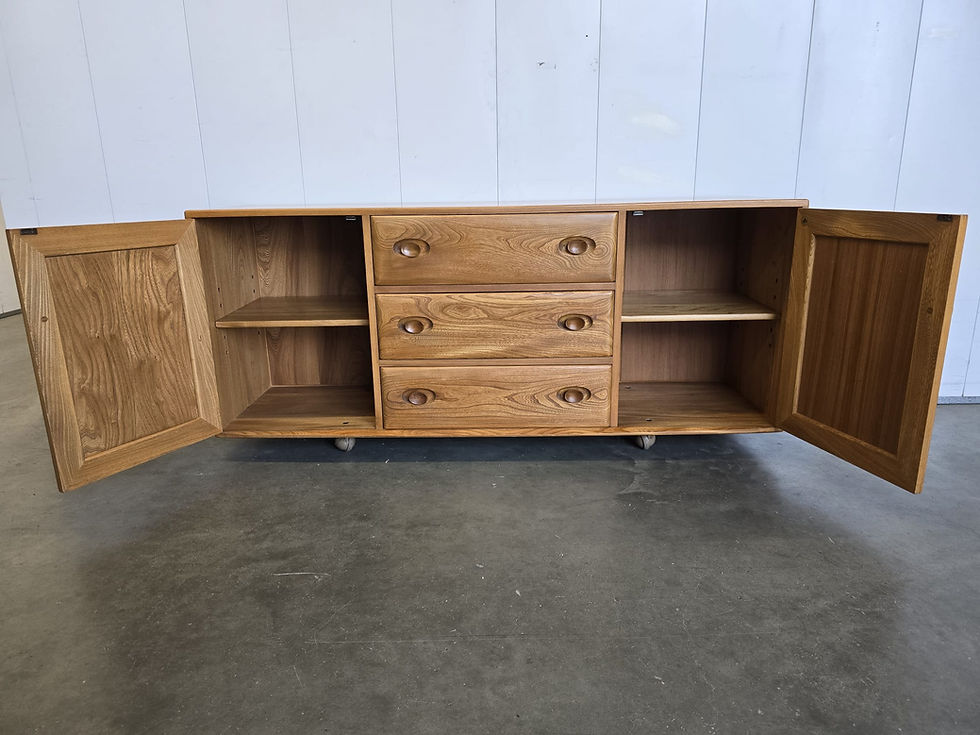 Thumbnail: Ercol Windsor 455 Sideboard