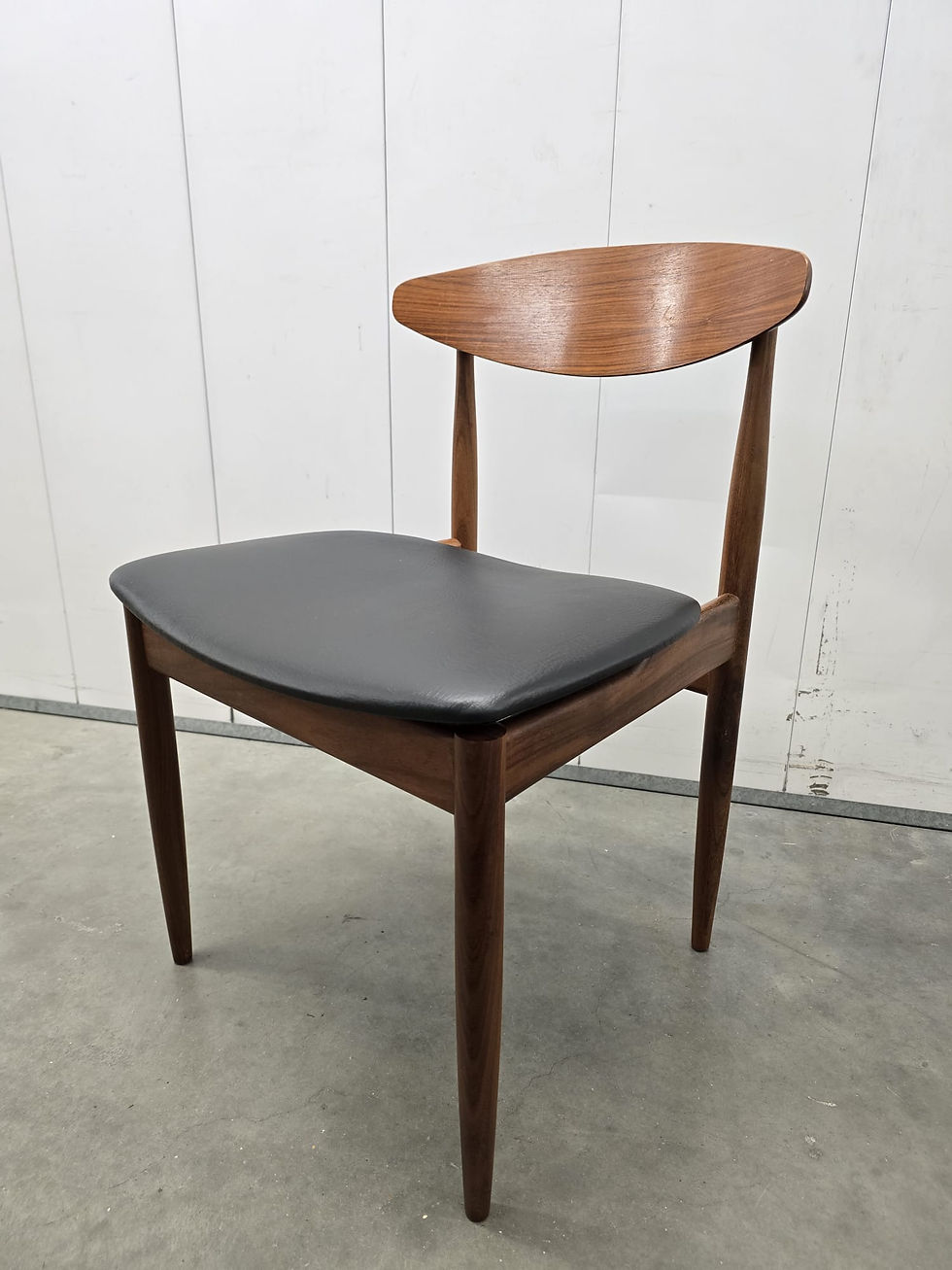 Thumbnail: G Plan Kofod Larsen Extending Dining Table & Chairs