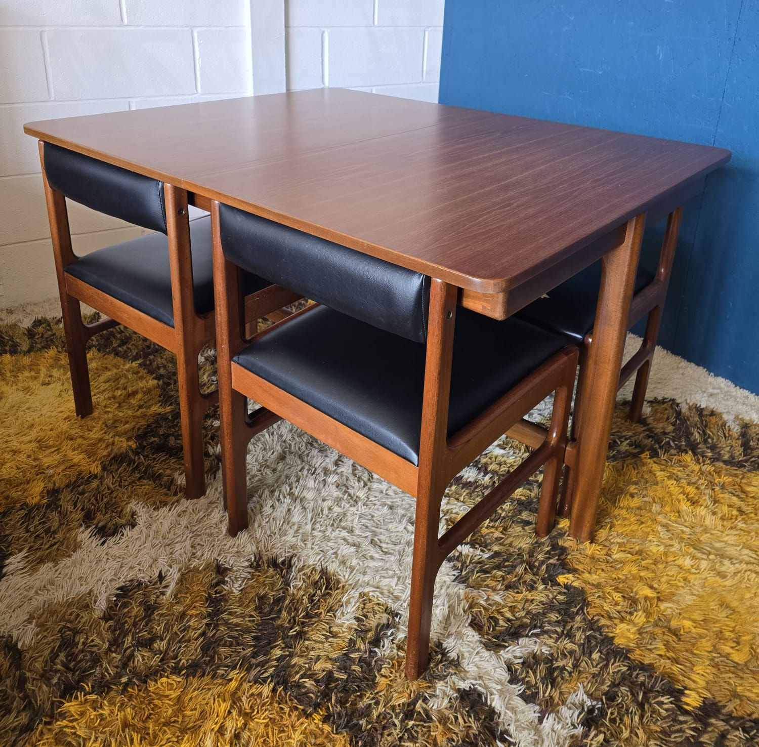 McIntosh Space Saving Table & 6 Space Saving Chairs