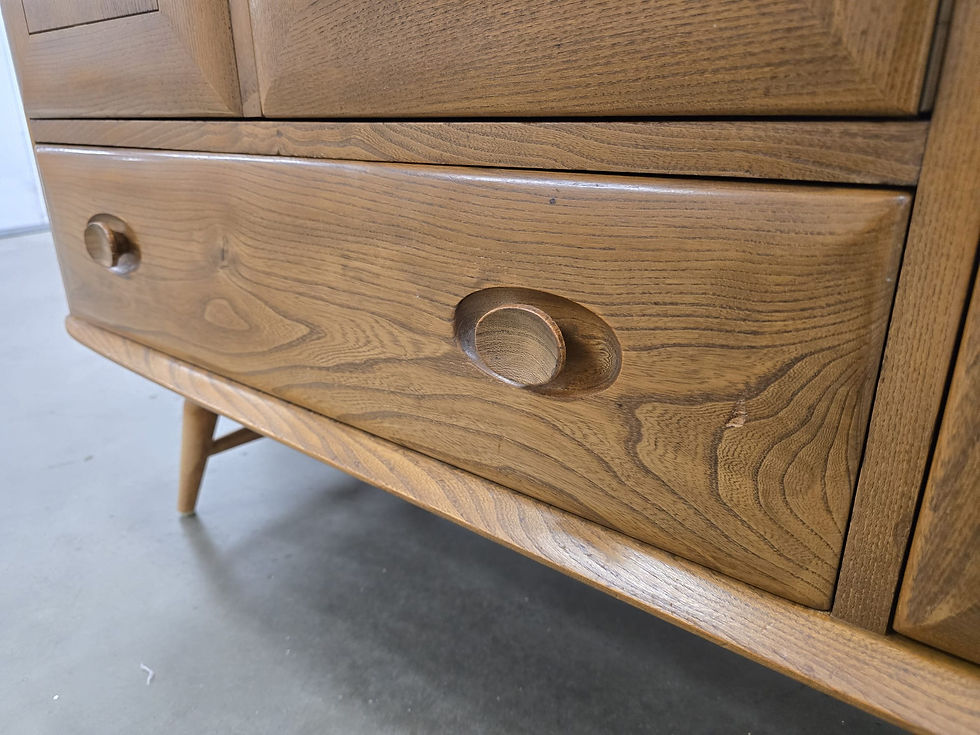 Thumbnail: Ercol Windsor 467 Sideboard