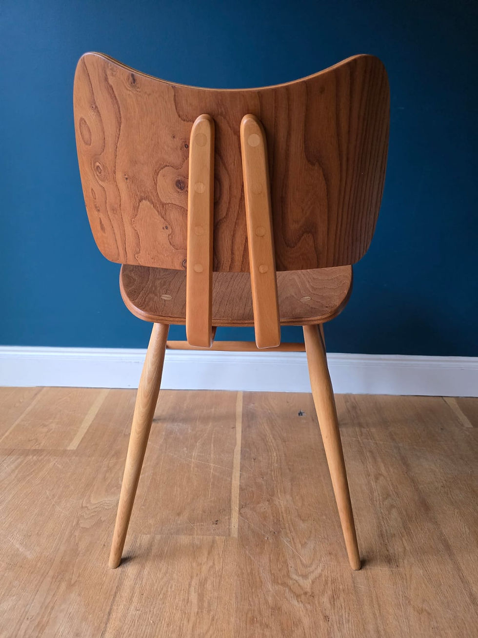 Thumbnail: Ercol 401 ‘Butterfly’ Chairs