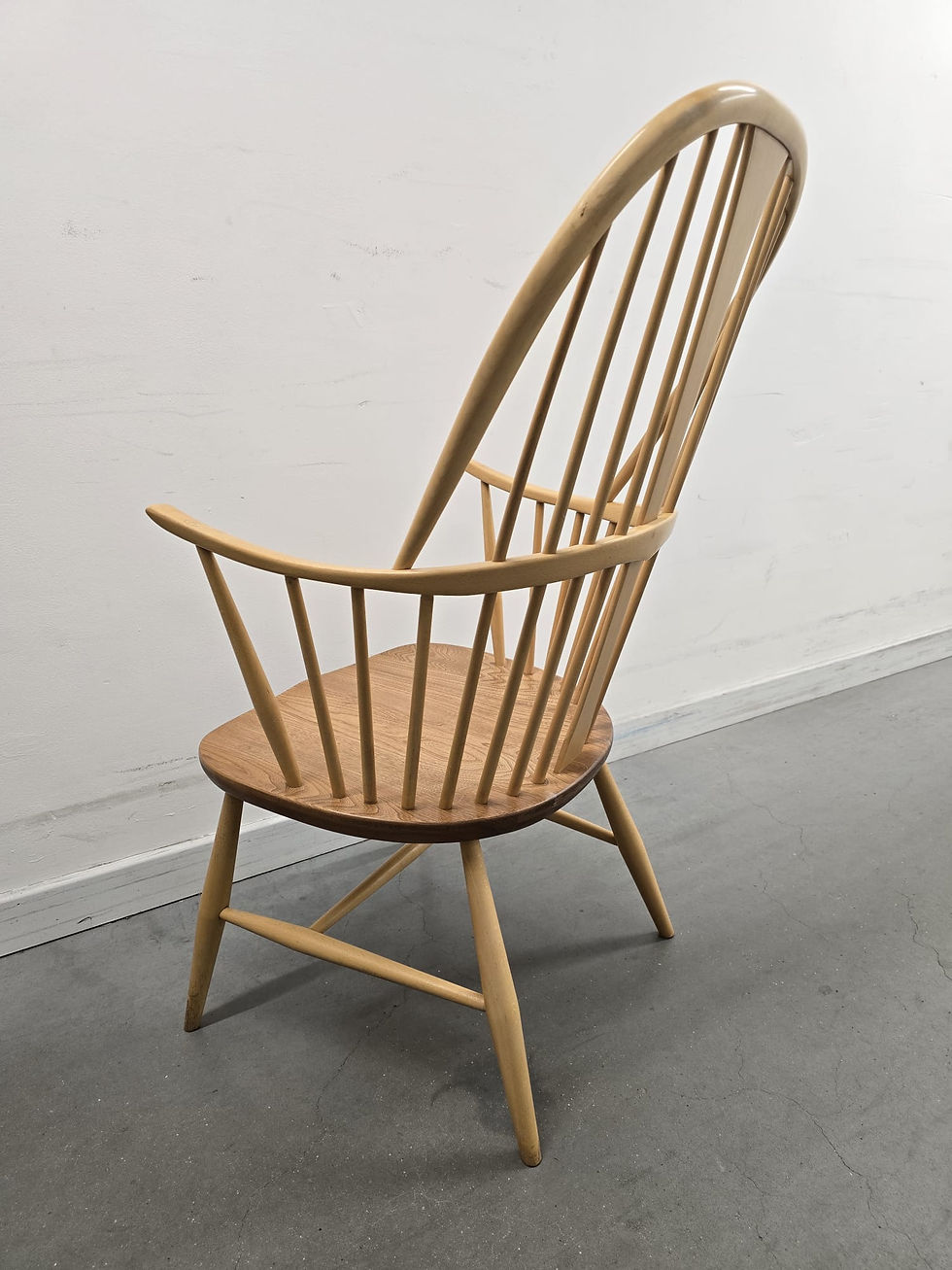 Thumbnail: Ercol Chairmakers Chair
