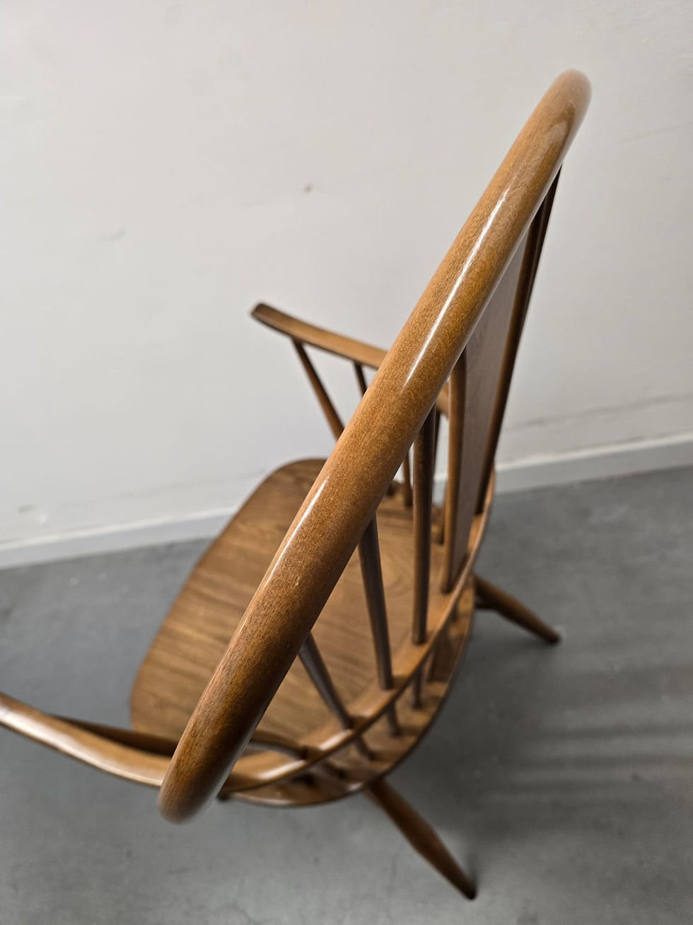 Thumbnail: Ercol Chairmakers Chair