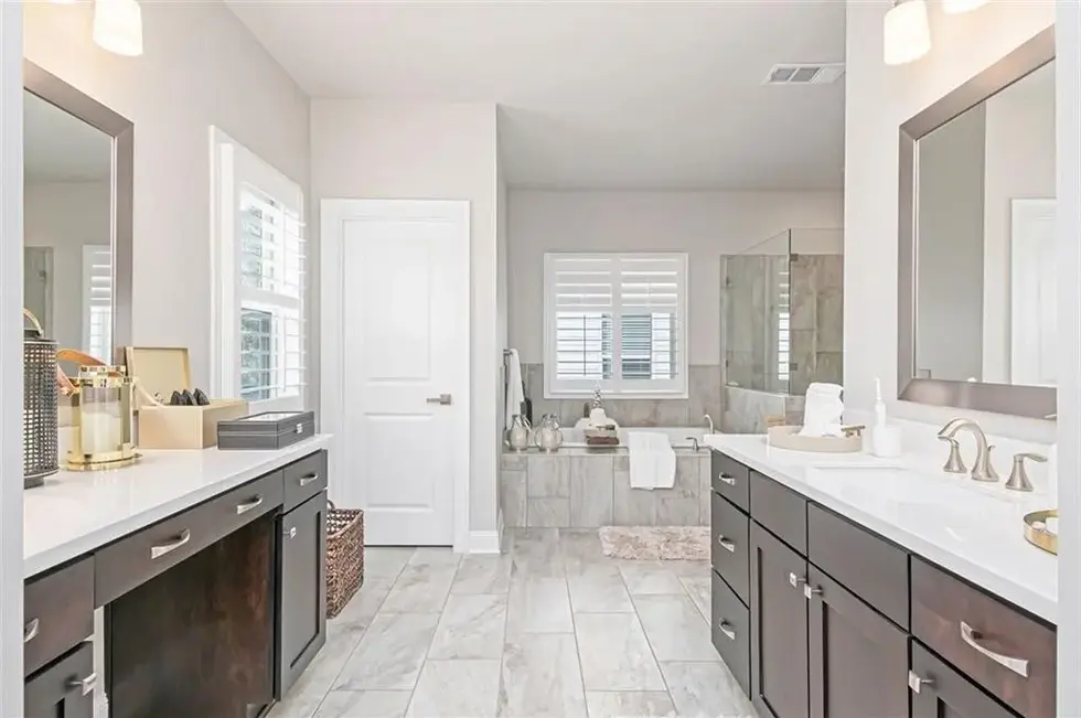 ece8575df18118583dbe27b1922dc5fel-m1714896416rd-w1280_h960