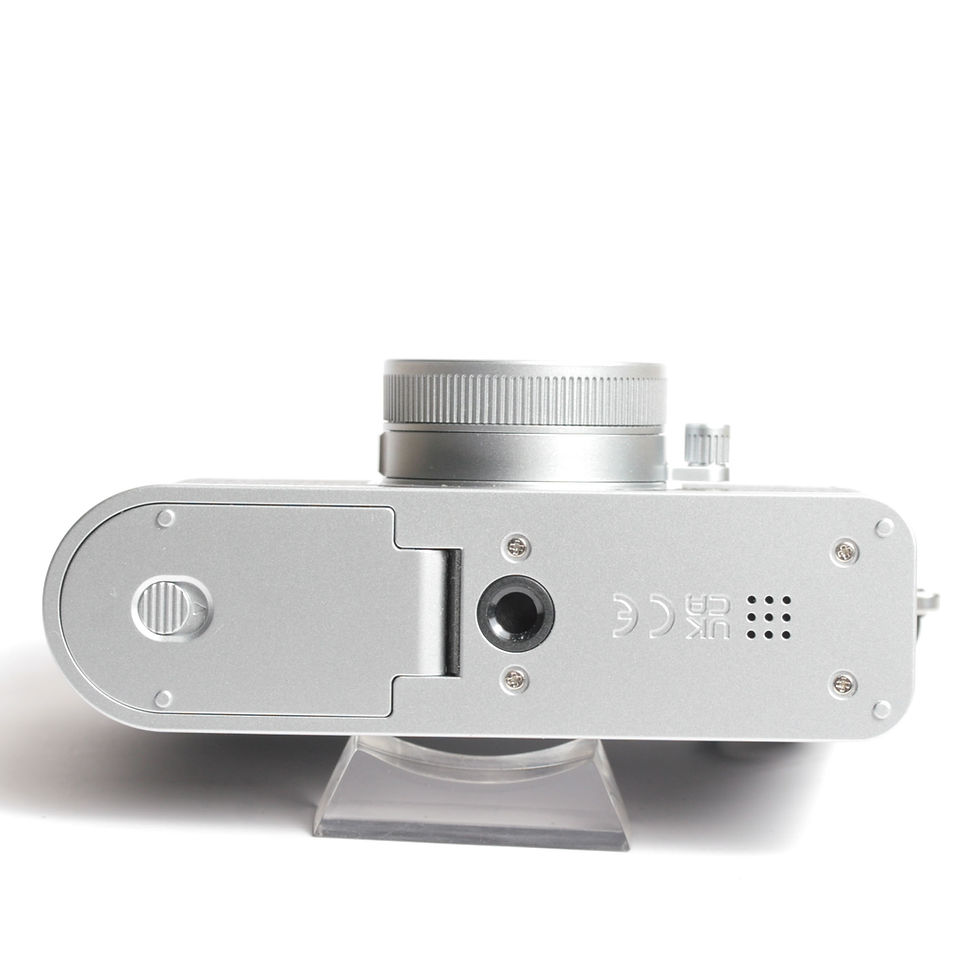 Thumbnail: Fujifilm X-Half Silver Compact Camera