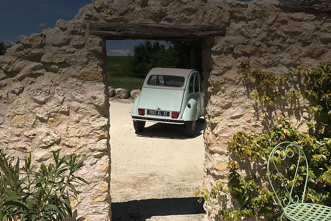 Simply-Gascony-Website-2cv.jpg