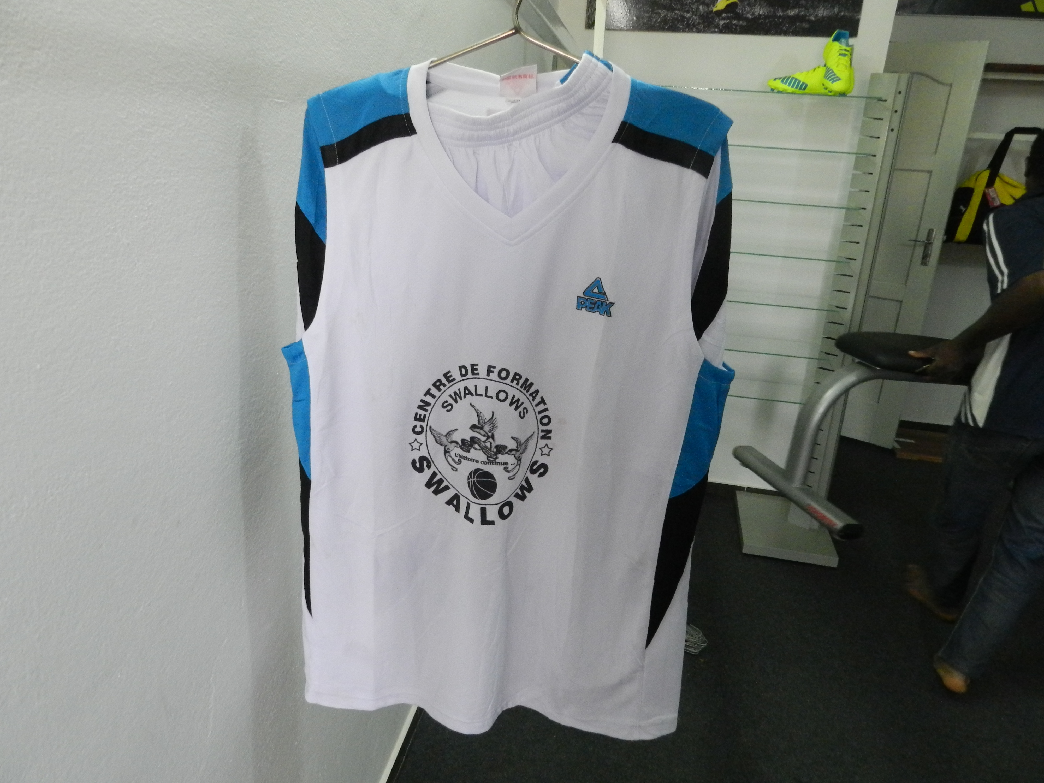 Maillots de basket Minimes Swallows
