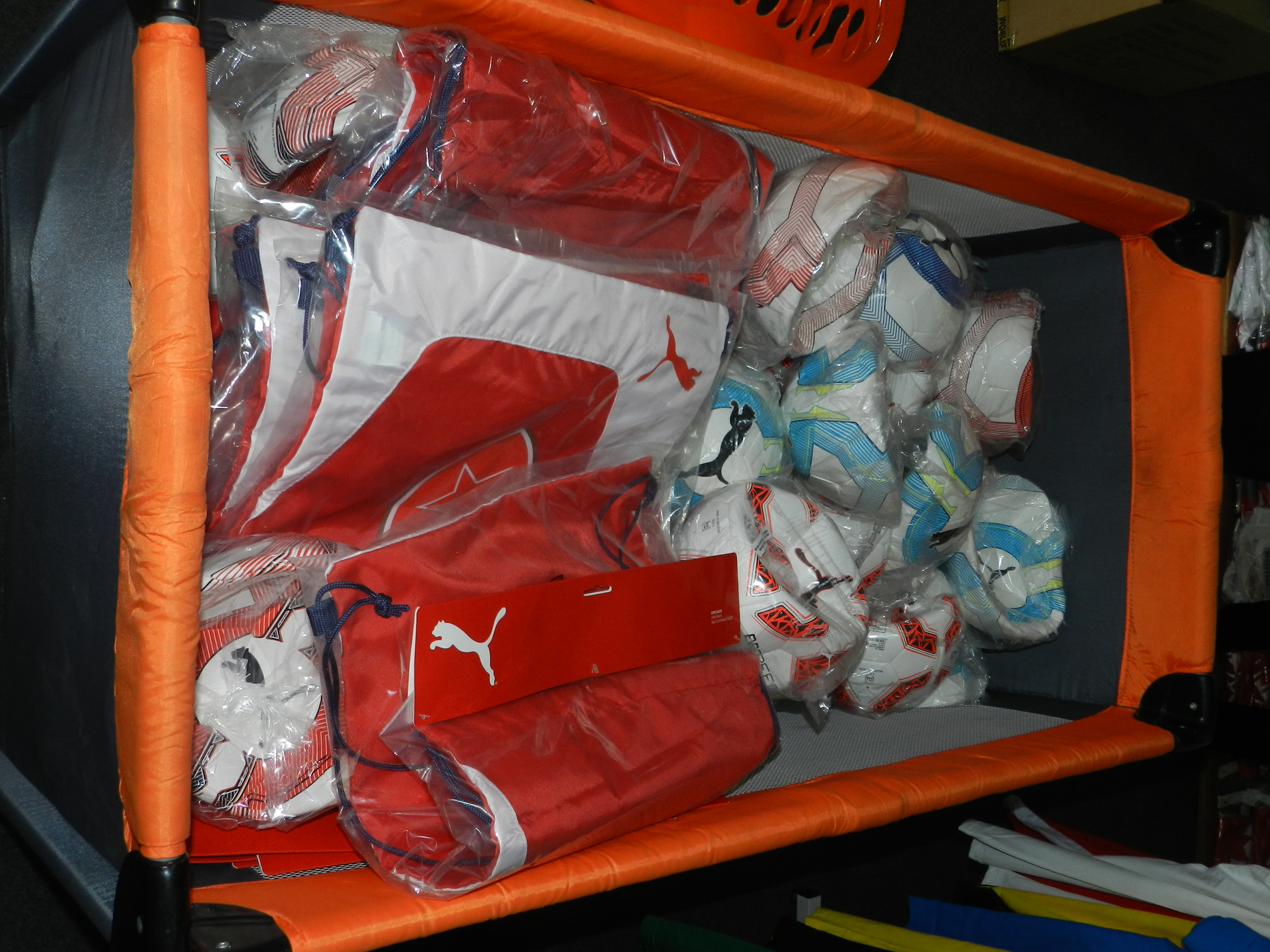 Ballons_et_sacs_à_chaussures_de_football