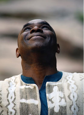Onye looking up.jpeg