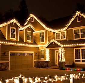 Custom Christmas light design and installation in LitchfieldCT – safe, professional holiday lighting