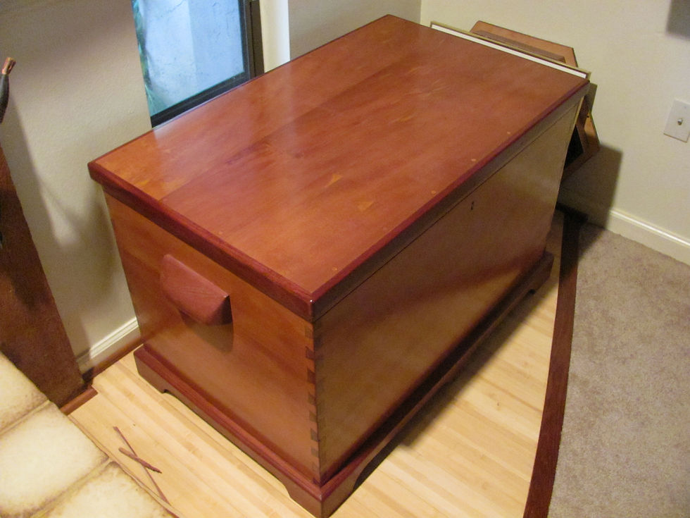 Thumbnail: New Zealand Ancient Kauri Chest