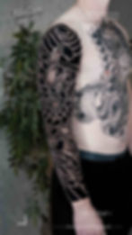Black and Grey-Blackwork-Lotus-Tattoo