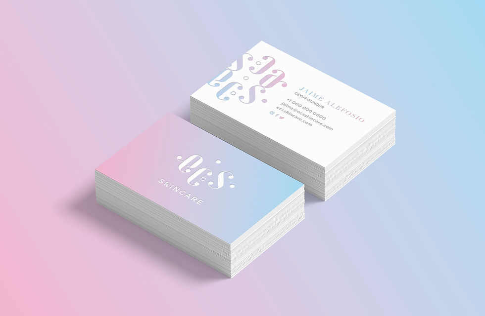 Design d'une carte de visite avec dorure à chaud pour une marque de produits cosmétiques de luxe