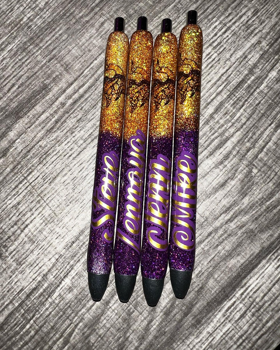 Thumbnail: Custom made glitter pens