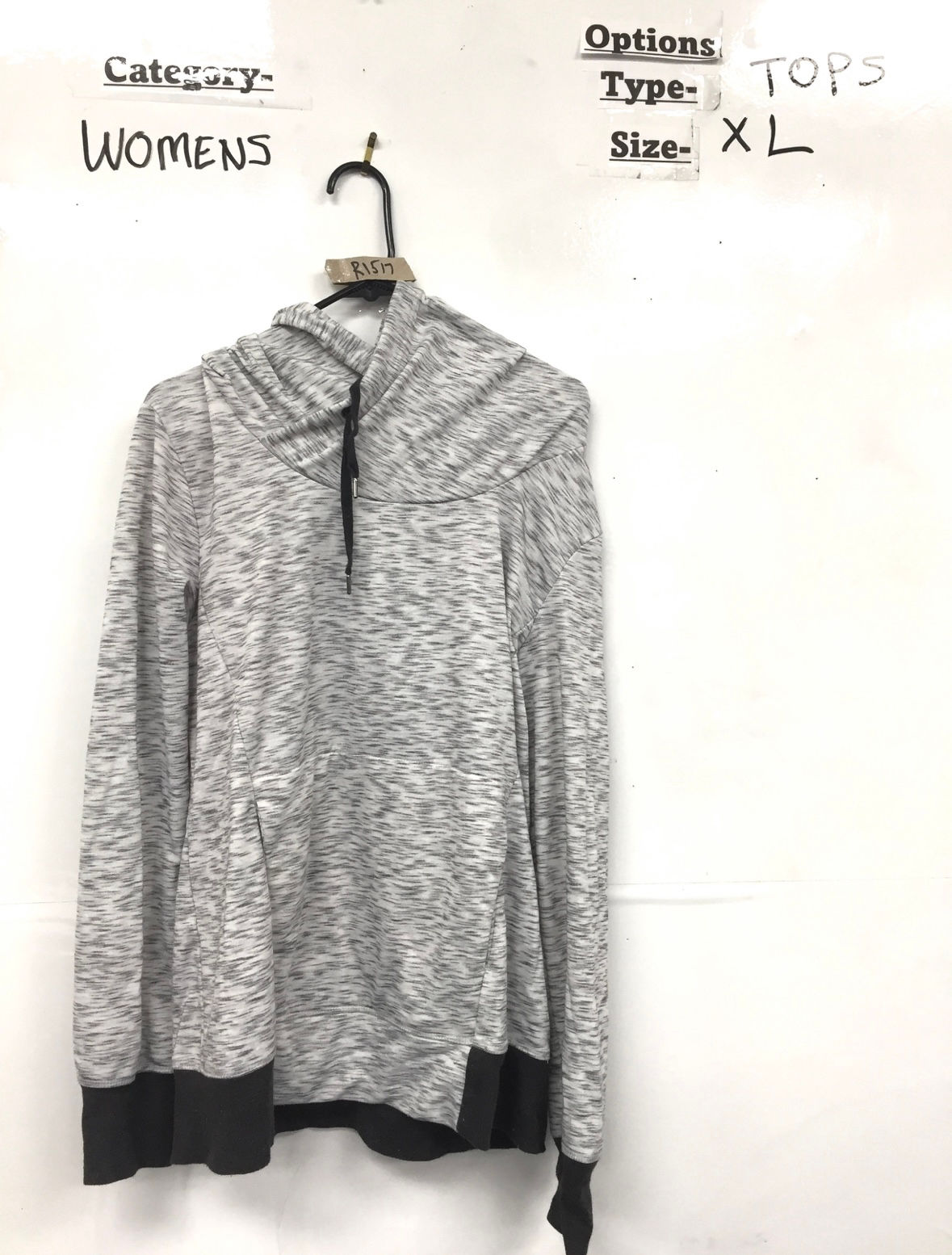 Women’s Tops 