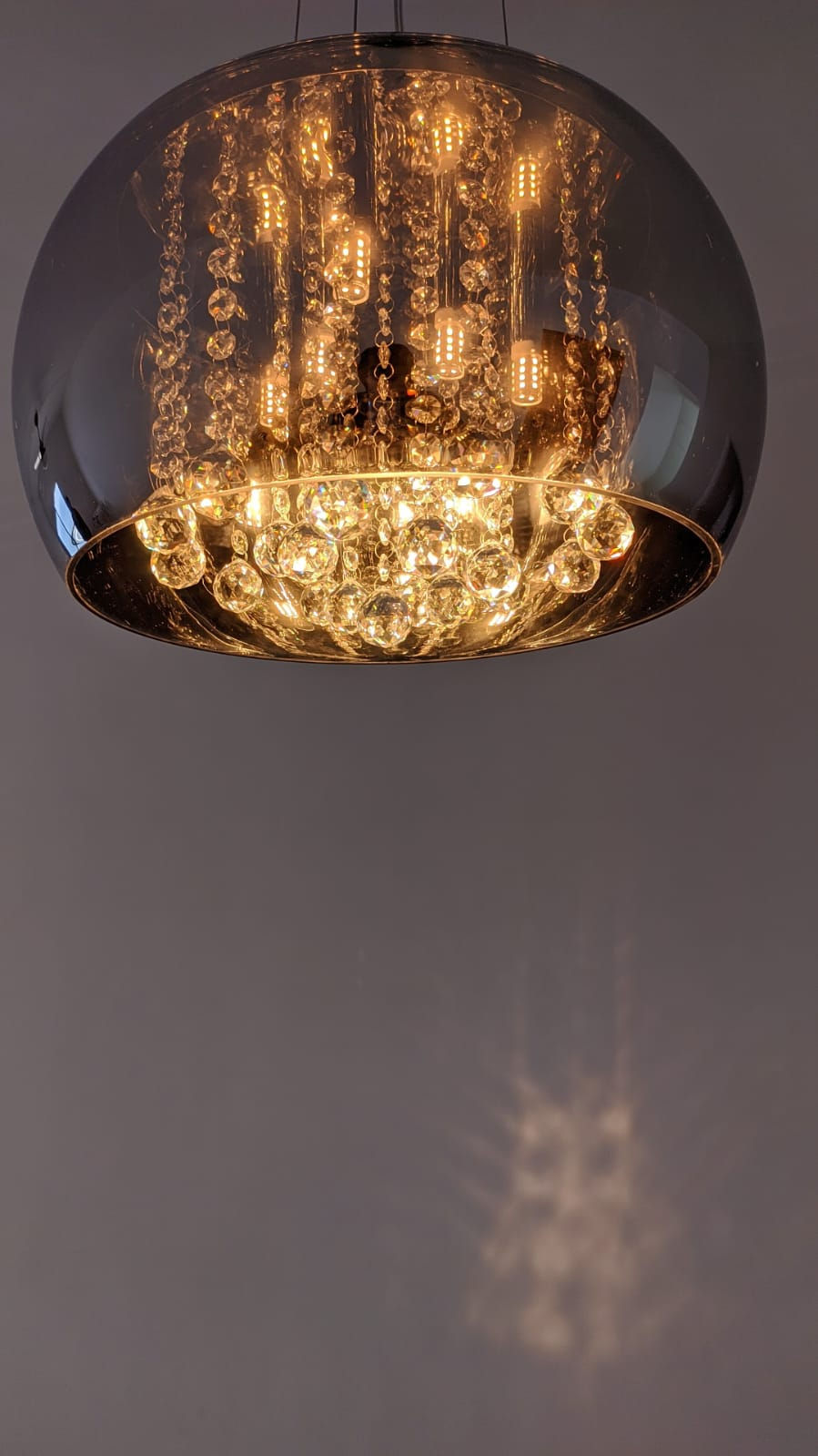 Lustre da mesa de jantar.