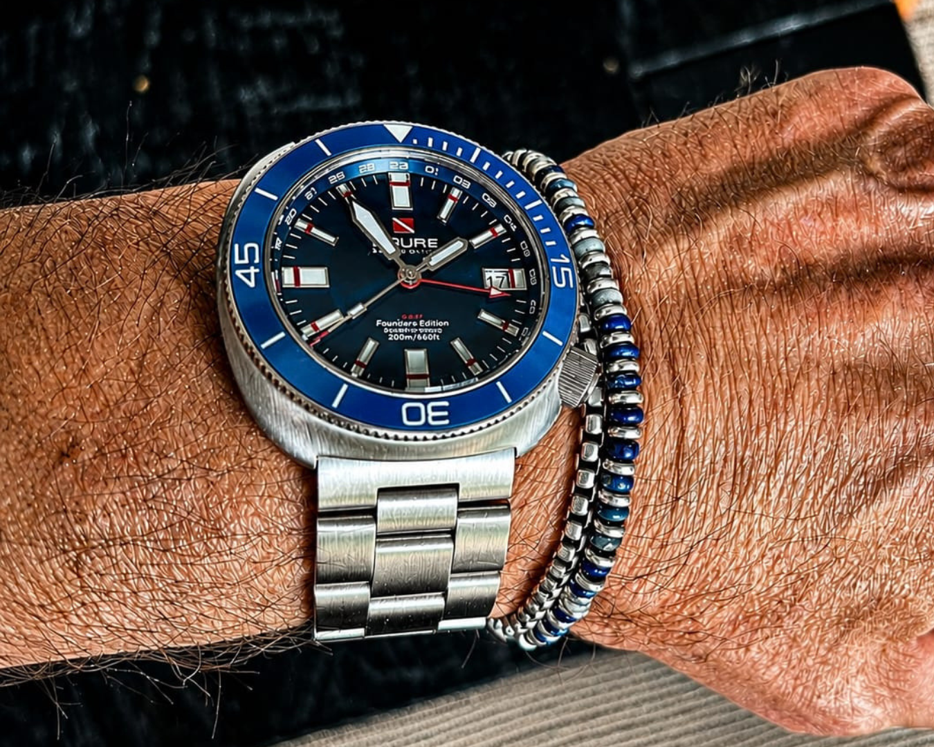 View of the Ligure watch clasp and bracelet design