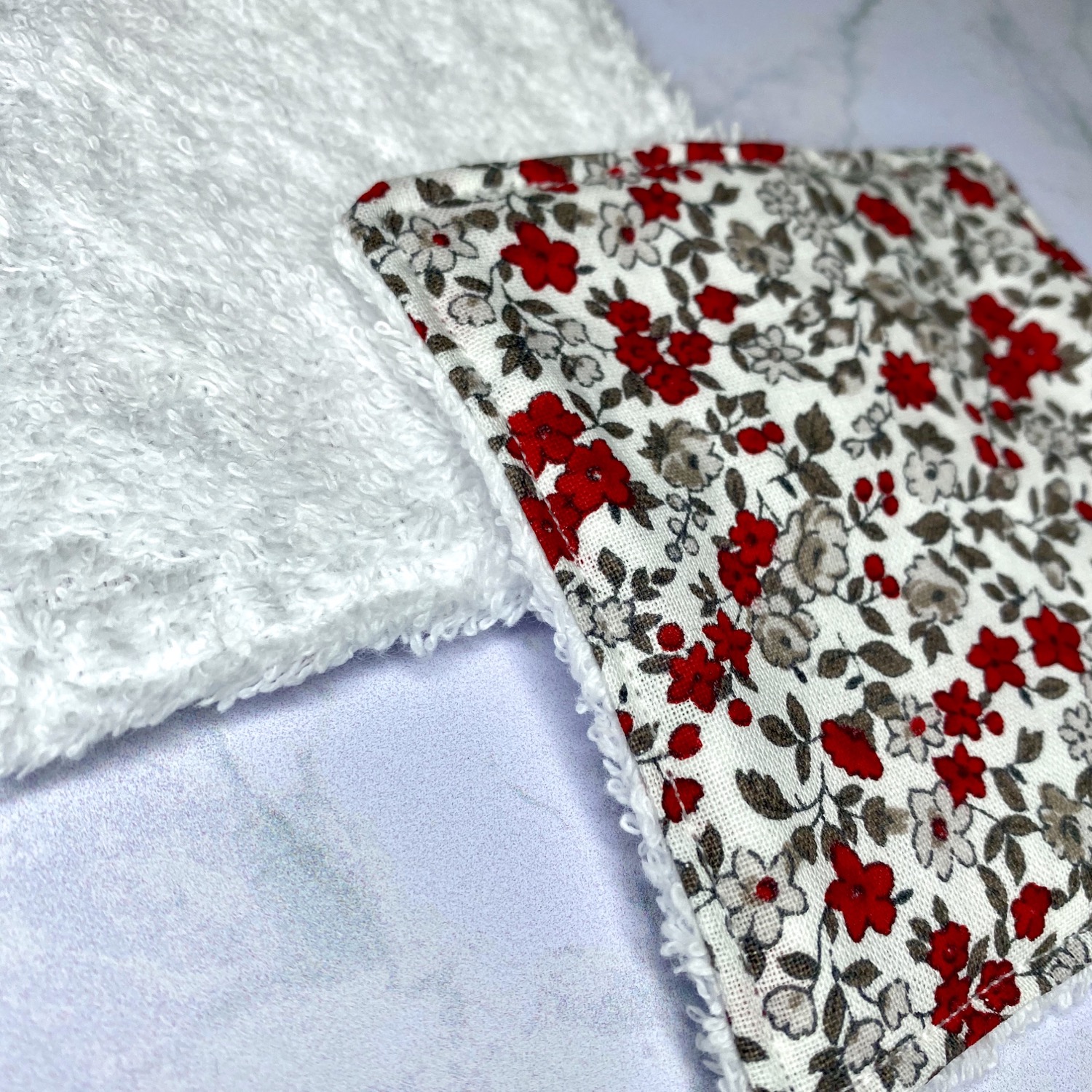 Miniature : Lingettes démaquillantes lavables - Fleurs rouges