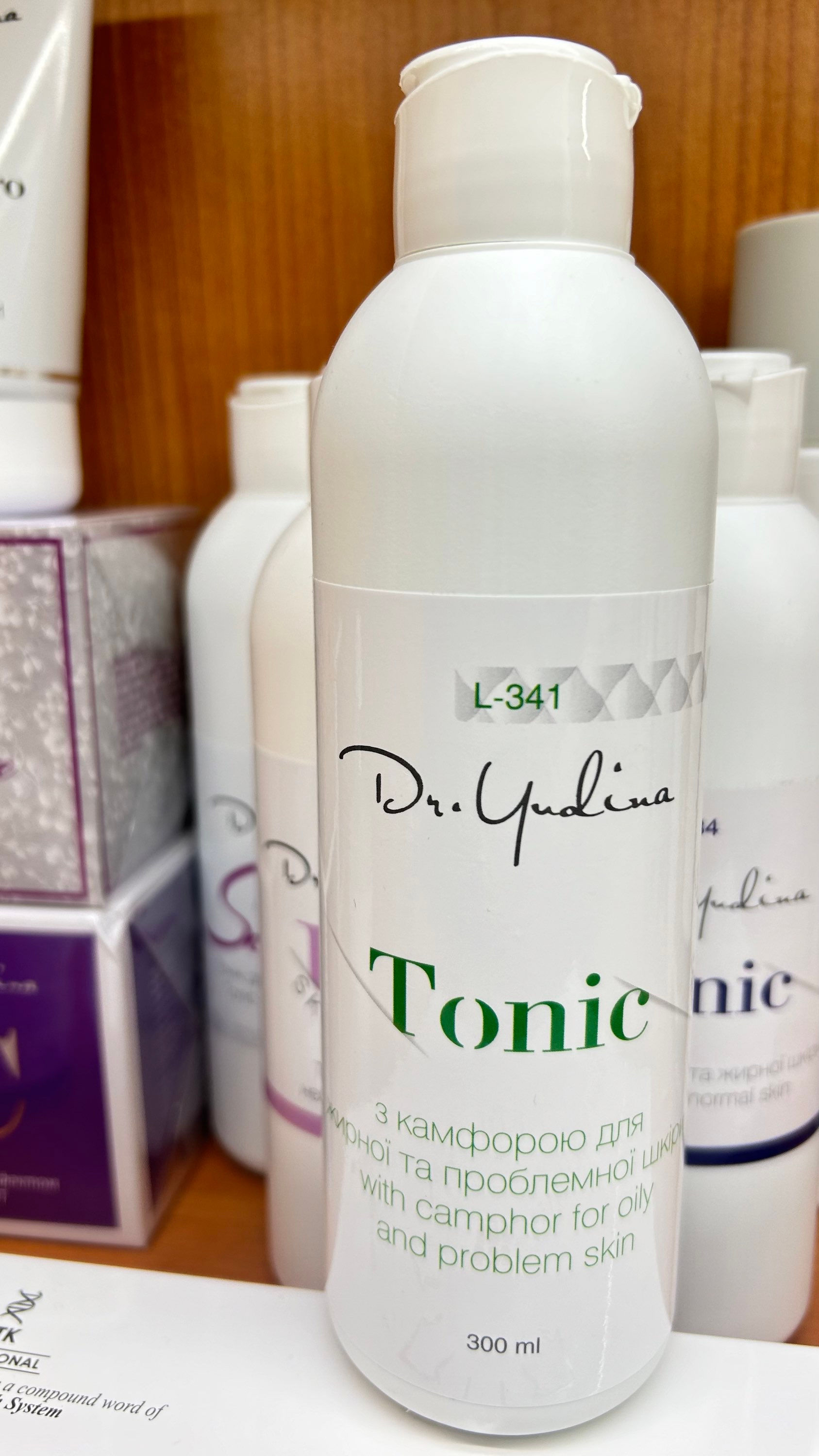 L-341 Тонік для проблемної шкіри з камфорою / Camphor Tonic for problem skin 