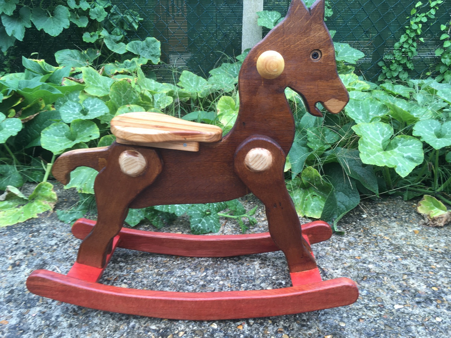 Cheval à bascule 